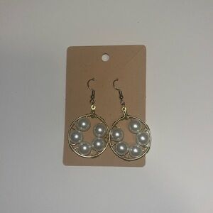 Gold and pearl handmade earring